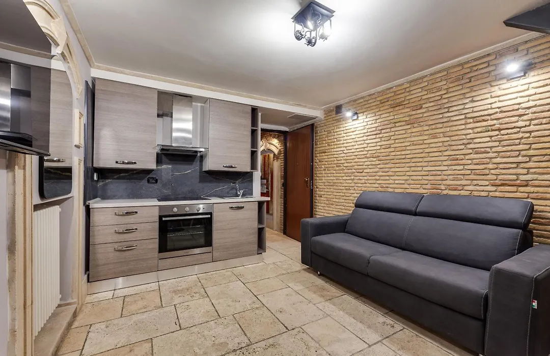 Oliviero - Piazza Navona Apartment-1
