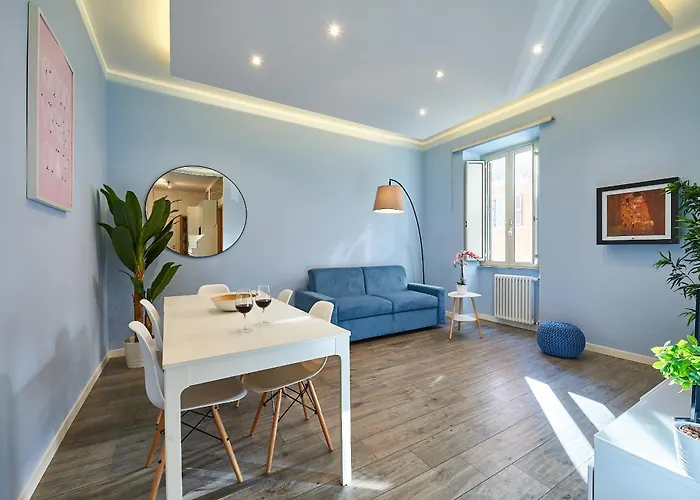 - Modern & Bright Apartment - 10 Min Colosseum - Metro San Giovanni